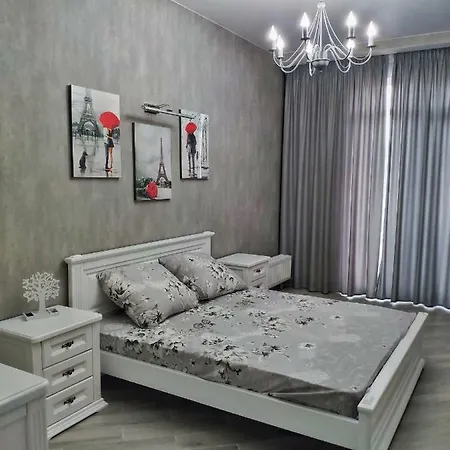 Moon By The Sea Apartman *